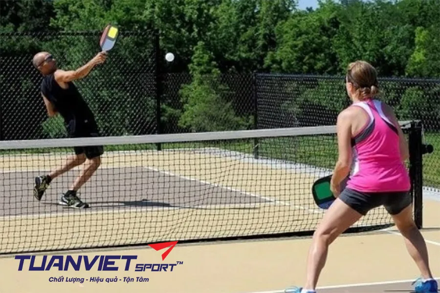 Phân Tích Chiến Thuật Chơi Đôi Trong Pickleball Ở Cấp Độ Phong Trào