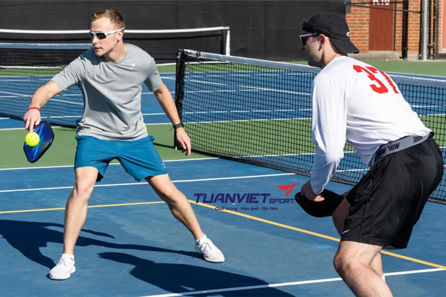 Tại sao phải đánh bóng có mục đích trong Pickleball? Chiến lược cho người chơi đôi