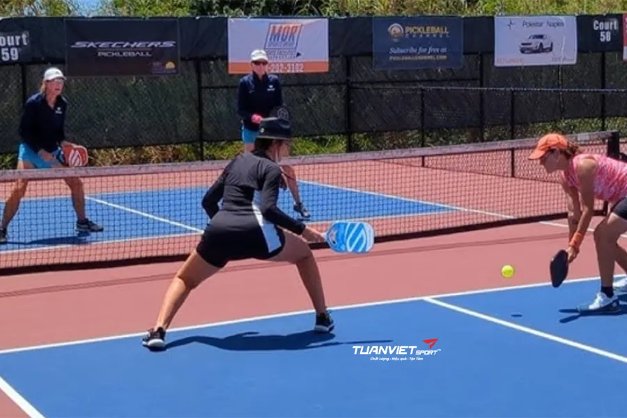 Tổng hợp 10 kỹ thuật di chuyển bộ ch&acirc;n chuẩn trong pickleball