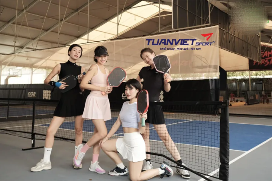 Tủ đồ pickleball cần có: Trang phục và phụ kiện giúp bạn chơi thoải mái hơn