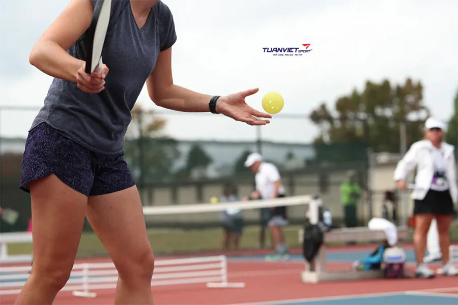 Vì sao phải giãn cơ sau khi chơi pickleball? Lợi ích và cách thực hiện đúng