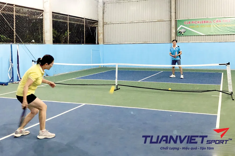 5 B&agrave;i Tập Ch&acirc;n Đơn Giản Gi&uacute;p Tăng Tốc Độ & Linh Hoạt Khi Chơi Pickleball