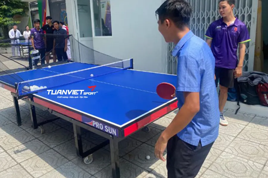 Cách chơi bóng bàn hiệu quả cho người tự tập tại nhà