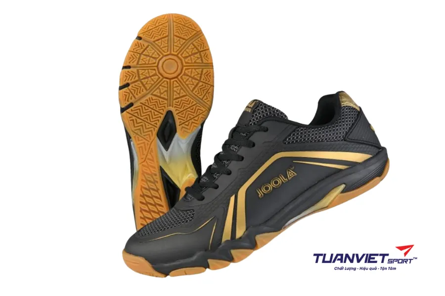 Chọn giày bóng bàn theo tần suất chơi 2 - 3 buổi hay 5 - 6 buổituần