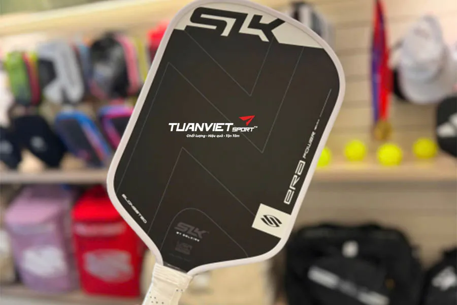 Khám phá hai dáng vợt mới của SLK ERA Power: Elongated và Widebody