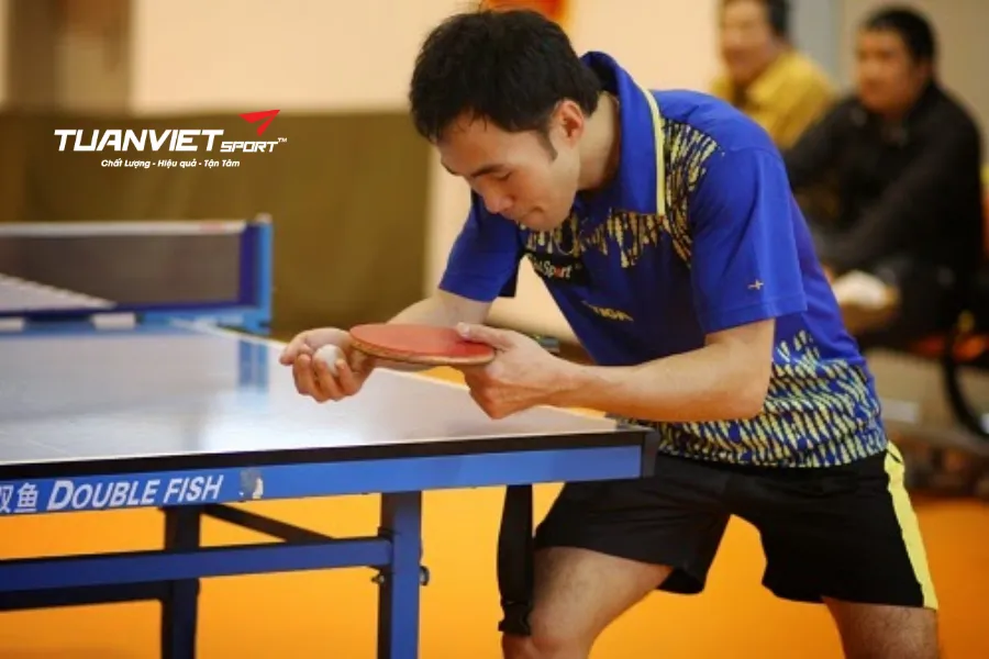 Lối chơi phòng thủkiểm soát trong bóng bàn Nên ưu tiên độ ổn định hay độ êm