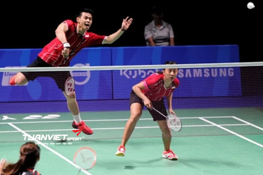 Người mới chơi cầu lông cần biết gì để bảo quản vợt đúng cách