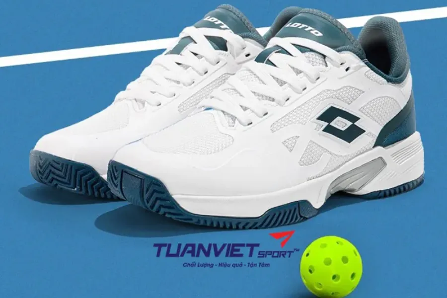 Người Mới Chơi Pickleball Nên Mua Giày Bao Nhiêu Tiền Là Hợp Lý