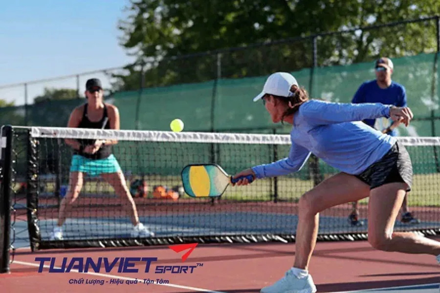 Phân Biệt Rõ Luật Two-Bounce và Double-Bounce Trong Pickleball