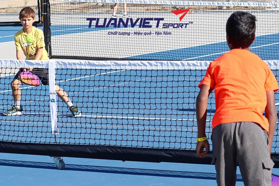 Pickleball Cho Bé Bí Quyết Giúp Con Vừa Vận Động, Vừa Phát Triển Toàn Diện