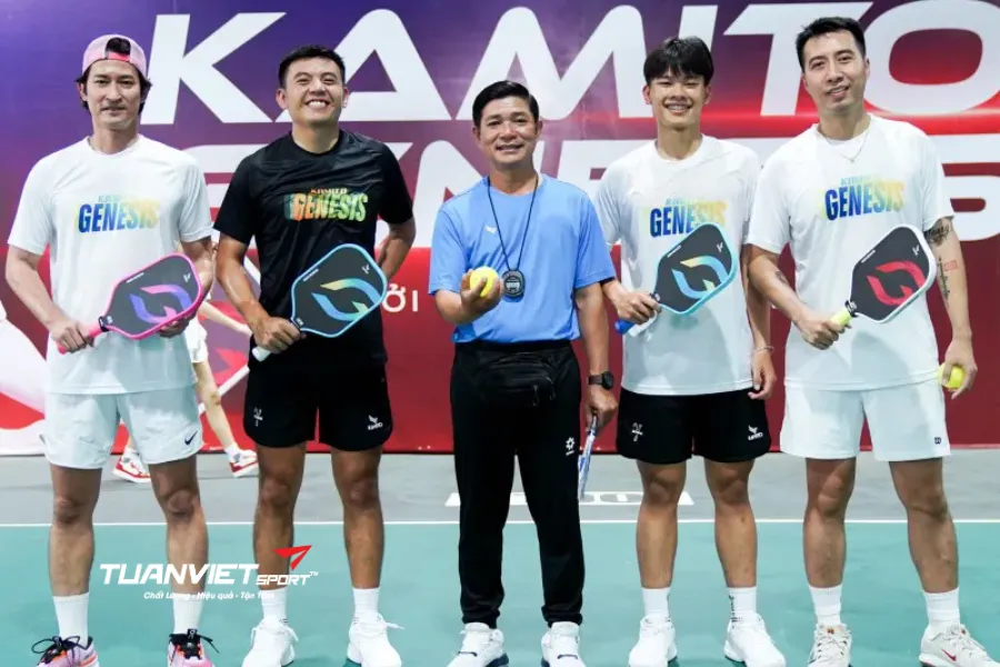 Pickleball Set Có Đáng Mua Hơn Mua Lẻ Vợt Không