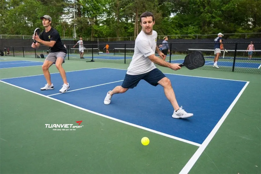 Tổng hợp các quy định về thời gian hội ý và nghỉ trong Pickleball