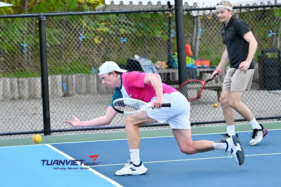 TYPTI l&agrave; g&igrave;? M&ocirc;n thể thao lai giữa tennis v&agrave; pickleball c&oacute; g&igrave; đặc biệt?