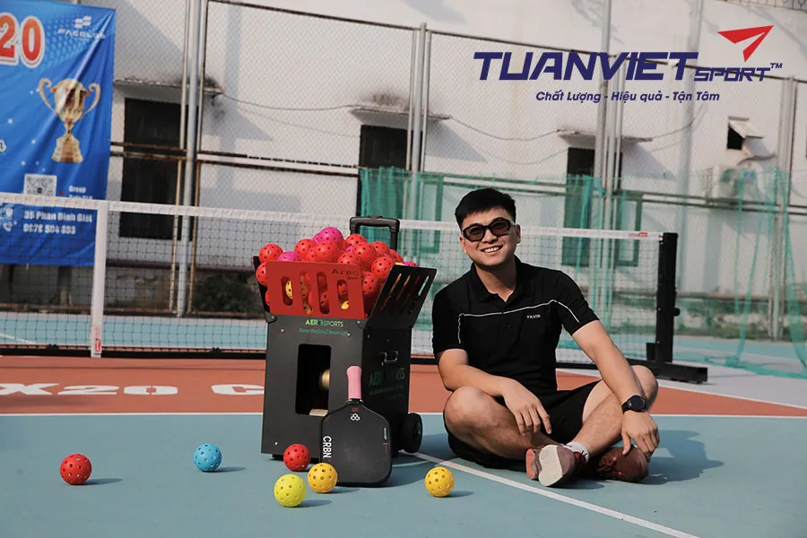 4 Lý Do Nên Đầu Tư Máy Bắn Bóng Khi Tập Luyện Pickleball