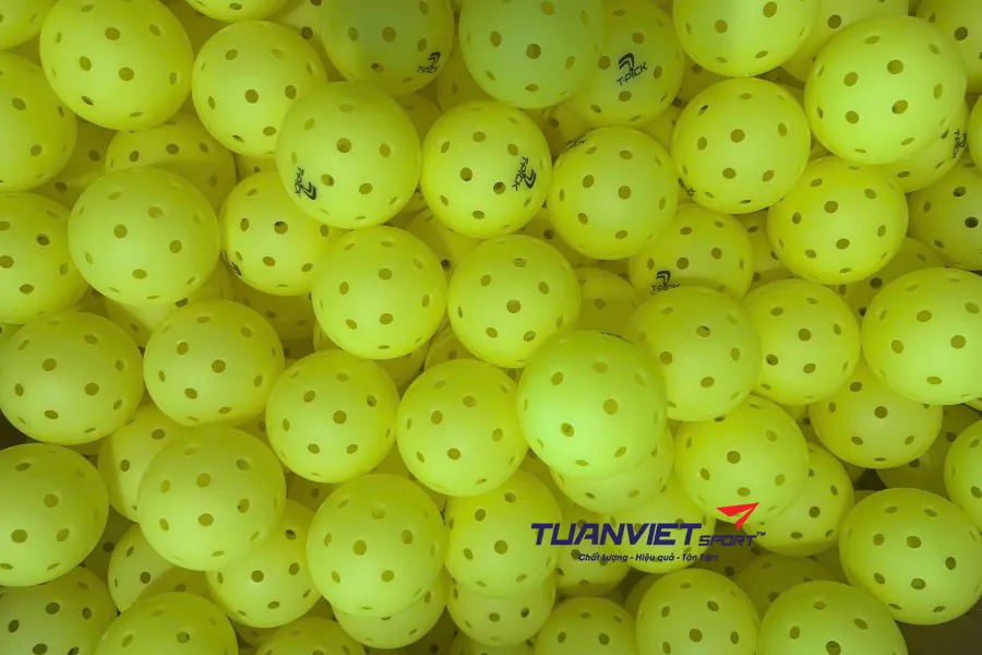 bóng pickleball TPick của Tuấn Việt Sport