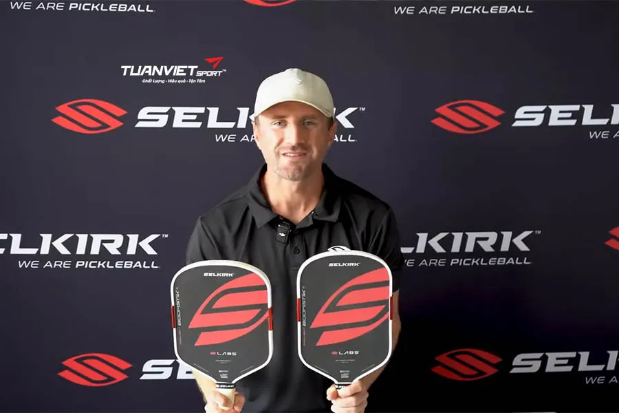 Đánh giá toàn diện vợt Pickleball Boomstik Sức mạnh bùng nổ từ Selkirk