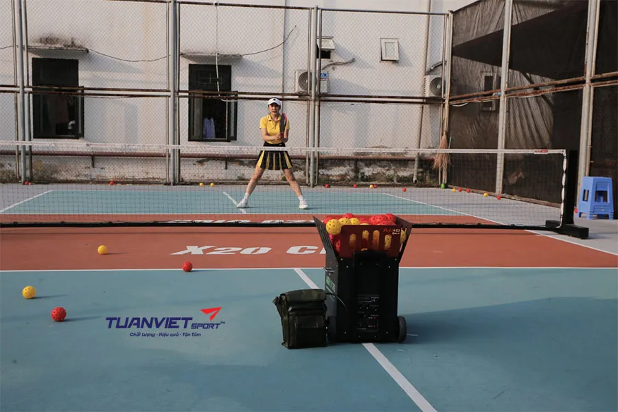 Gợi Ý 3 Mẫu Máy Bắn Bóng Pickleball Tự Động Đáng Mua 2025