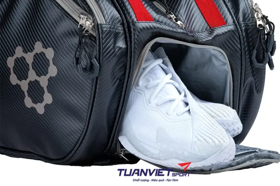 Hướng dẫn chọn mua t&uacute;i v&agrave; ba l&ocirc; Pickleball chuẩn cho người chơi từ cơ bản đến n&acirc;ng cao - Balo Pickleball CRBN Pro Team Tour Bag 2.0&nbsp;