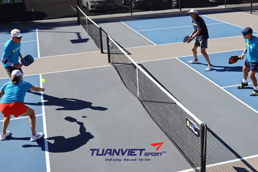 Khám phá những cú đánh khó nhằn nhất trong Pickleball và cách chinh phục