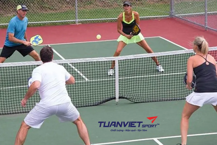 Những cú đánh khó trả nhất trong Pickleball đôi phong trào