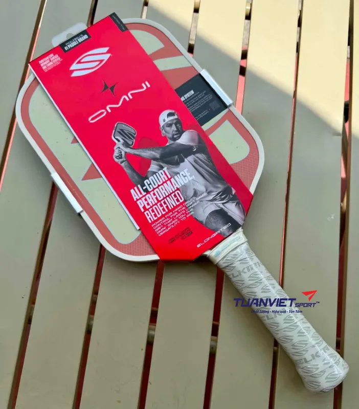 Review Selkirk OMNI: Dòng vợt pickleball toàn sân mới của Selkirk
