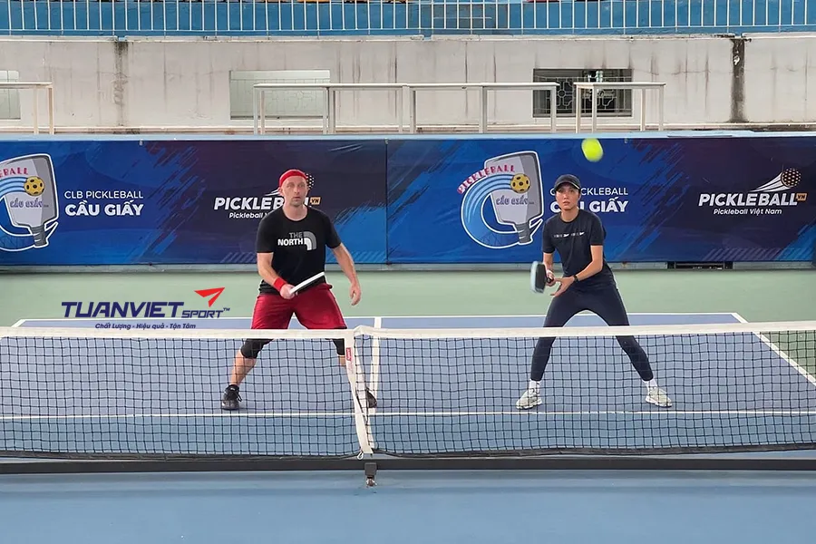 Sự phát triển của vợt pickleball thiên về sức mạnh: Công nghệ thay đổi cuộc chơi