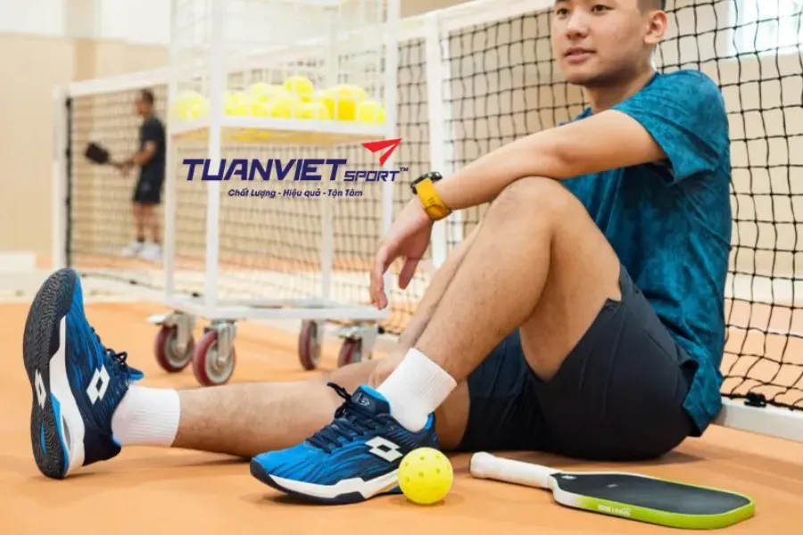 Top Gi&agrave;y Pickleball Tốt Nhất Hiện Nay &ndash; Đ&aacute;ng Mua Nhất 2026