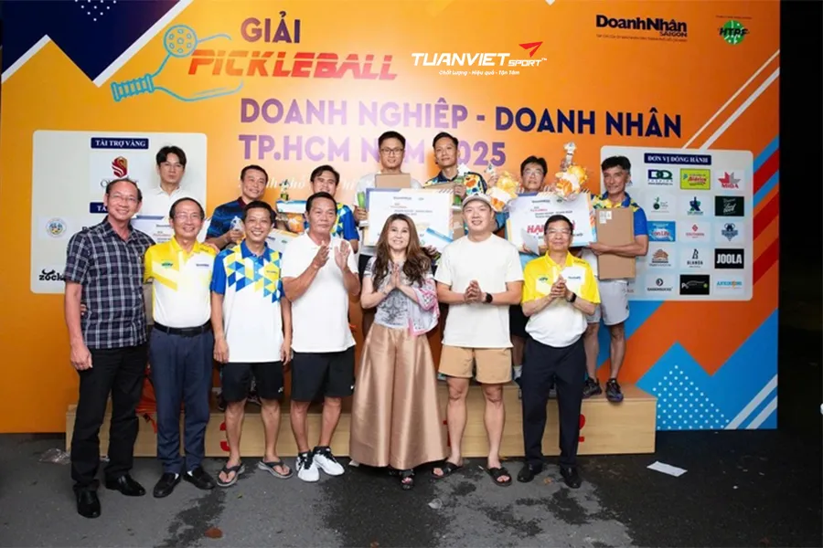 200 doanh nhân và nghệ sĩ tranh tài tại Giải Pickleball Doanh nghiệp - Doanh nhân TP.HCM 2025