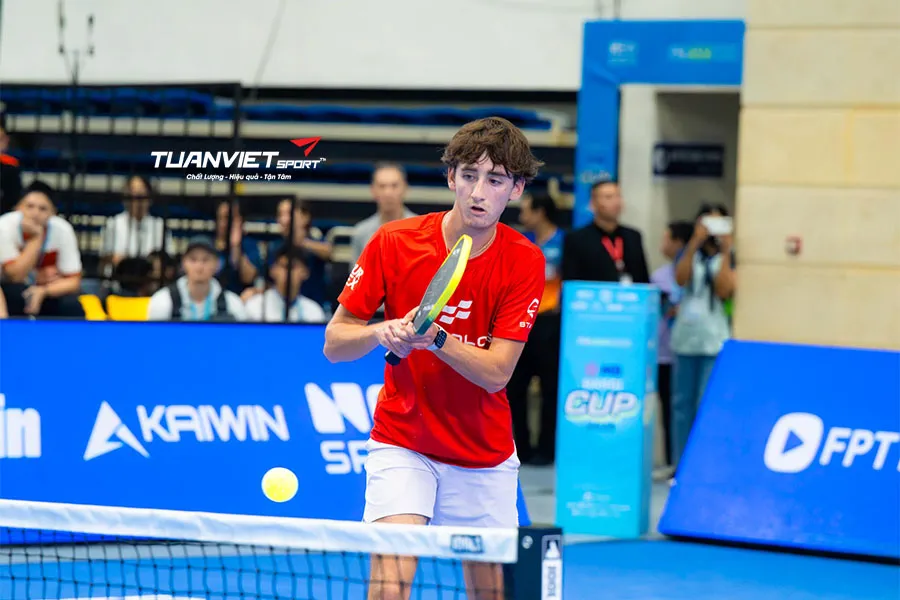 Anna Leigh Waters và Ben Johns thống trị bán kết PPA Asia 1000 tại Hà Nội