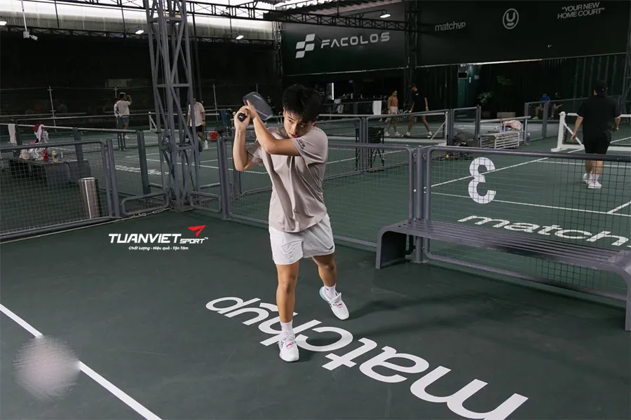 Cựu tay vợt Việt Nam bỏ quần vợt chuyển sang tất tay với pickleball