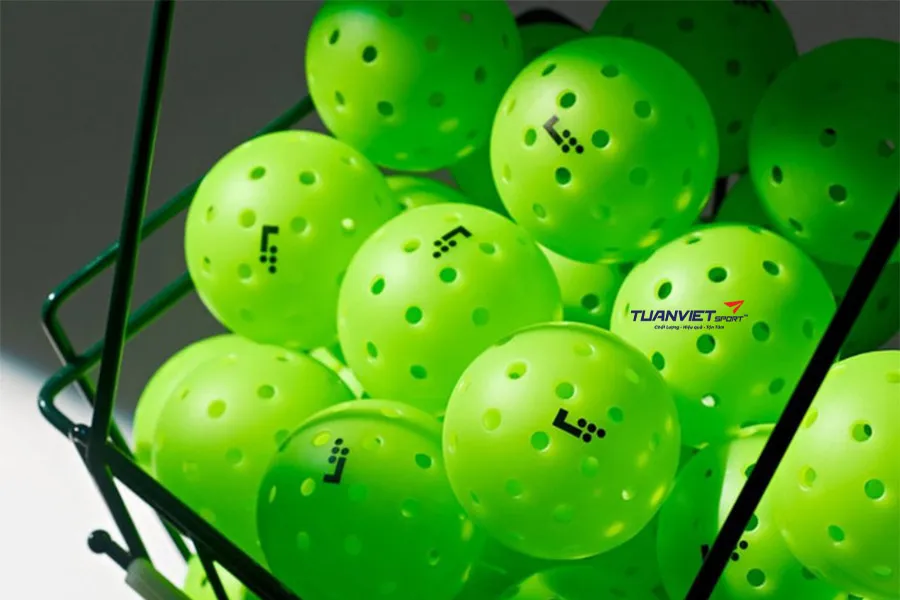 Drama b&oacute;ng Pickleball LT Pro 48 về Việt Nam d&iacute;nh nghi vấn l&agrave;m giả v&agrave; k&eacute;m chất lượng