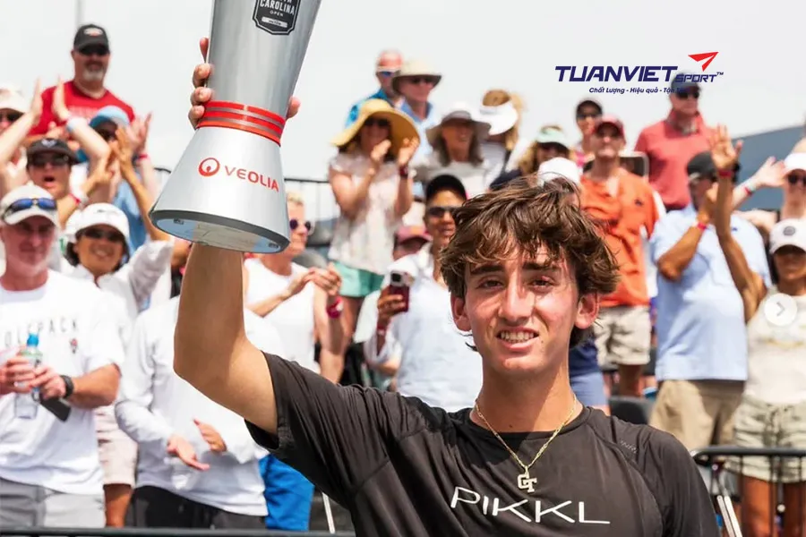 Facolos hợp t&aacute;c tay vợt pickleball số 2 thế giới Gabriel Tardio bước tiến của thương hiệu Việt