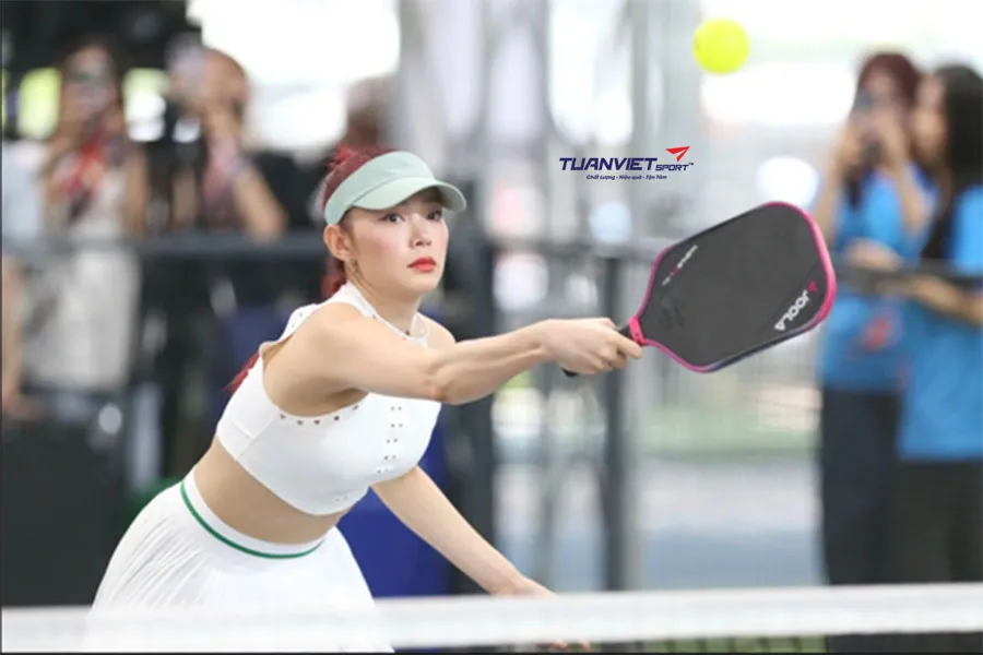 Giải Pickleball “Vòng tay yêu thương”: Công bố cúp và huy chương chính thức