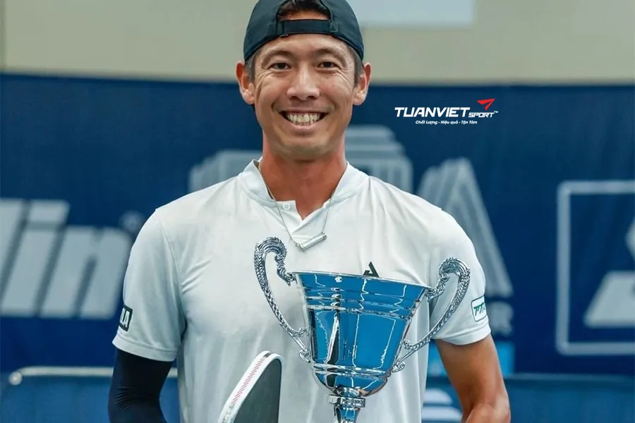 Kenta Miyoshi ng&ocirc;i sao pickleball Nhật Bản ghi dấu ấn bằng lối chơi to&agrave;n diện