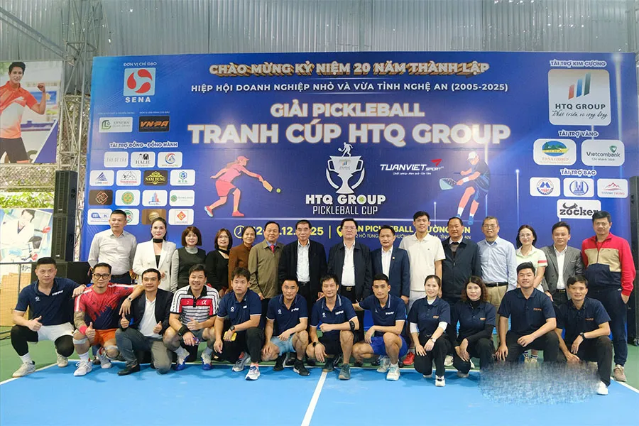 Khai mạc Giải Pickleball Hiệp hội Doanh nghiệp nhỏ và vừa Nghệ An 2025 Cup HTQ Group