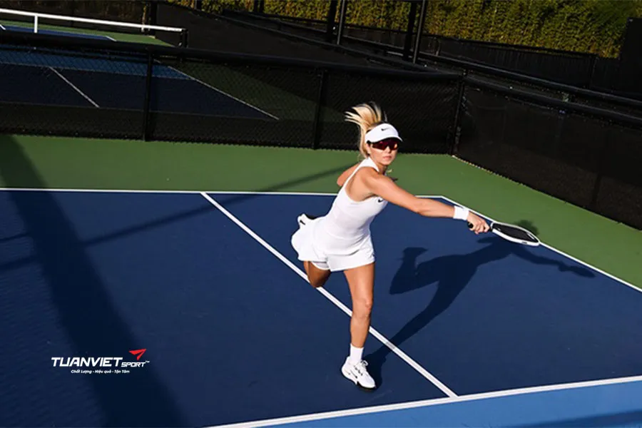 Nike ch&iacute;nh thức bước v&agrave;o pickleball khi k&yacute; hợp đồng với thần đồng Anna Leigh Waters