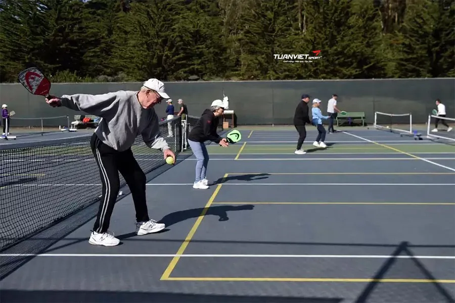 Thành phố California xem xét cấm Pickleball vì tiếng ồn