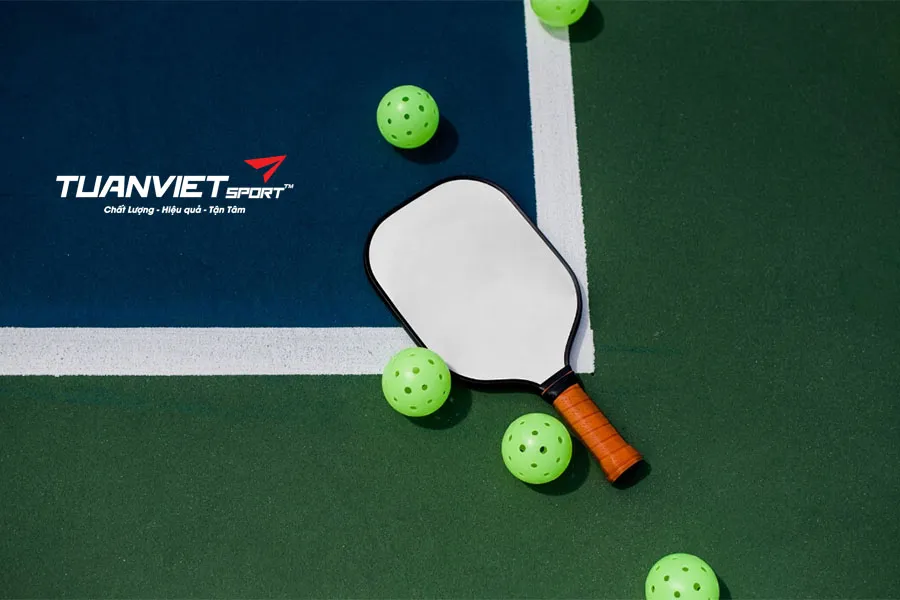Vì sao vợt pickleball làm từ Raw Carbon ngày càng được ưa chuộng?